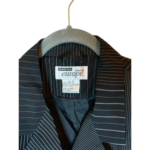 NEWPORT NEWS 100% Silk Cropped Blazer Jacket Womens Size 16 Striped Party Work - Picture 3 of 6